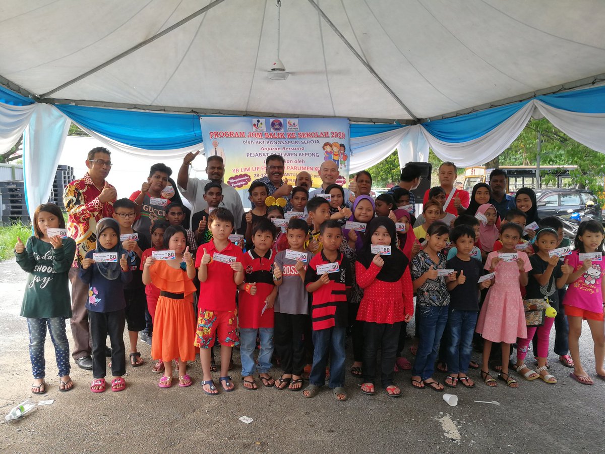 Lim Lip Eng On Twitter Dua Program Kelmarin Bersama Parti Amanah Kepong Di Masjid Amaniah Dan Krt Pangsapuri Seroja Untuk Memberi Baucer Bernilai Rm120 Dan Rm80 Bantuan Pakaian Dan Peralatan Persekolahan Bagi