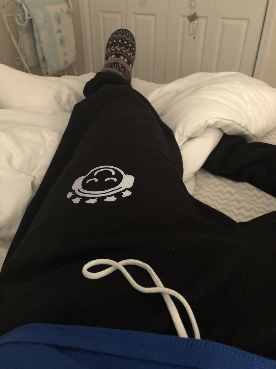 FCHSGolfCoach's tweet photo. @dearestscooter Just got my last Christmas present in the mail today. 👍🏼🥰😴 https://t.co/CEutlOX1xB