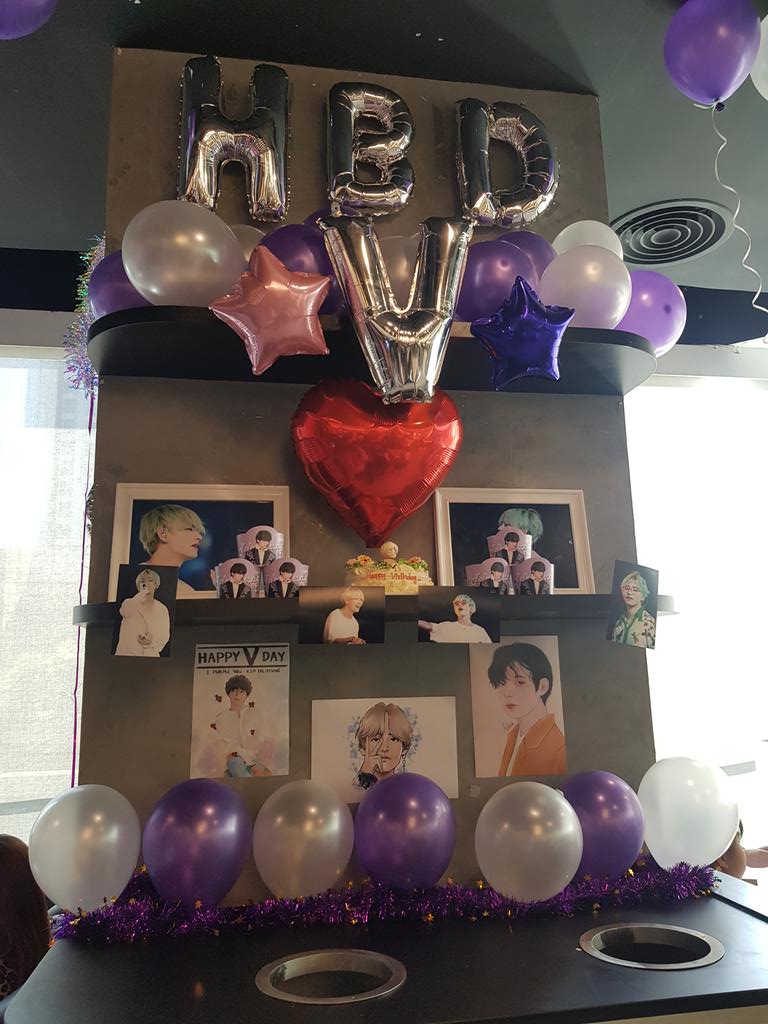MyDearKimV's tweet photo. ขอบคุณสำหรับโปรเจคดีๆแบบนี้นะคะ💜@beemyselfV7
#BDAYtomyshiningV
#HappyBirthdayTaehyung #HappyVDay https://t.co/s1gceqKlCC