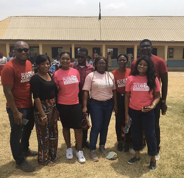 bookclub50's tweet photo. We celebrated our one year anniversary by donating a library to @Effective_IS
300 copies of school books, writing books and pen were distributed to students and the school.
Use #DonateLibrary to see our different activities and https://t.co/BqsRuigicX to donate to next year’s https://t.co/1WiHe08UYK