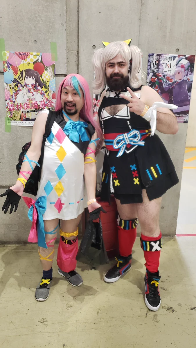 コミケに参加した結果？なんかすごいの出てきたwww