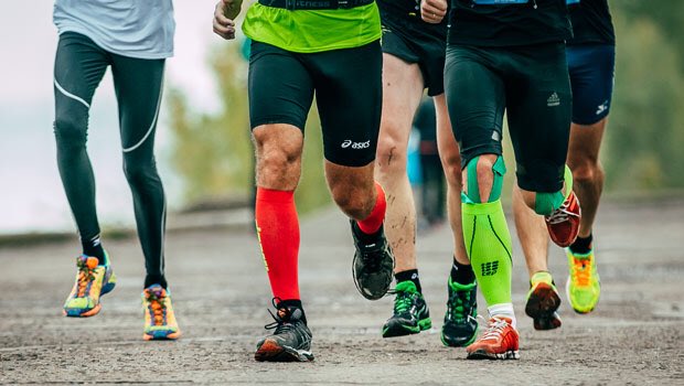 Incidence of Achilles tendinopathy and associated risk factors in recreational runners: A large prospective cohort study - 2019

🏃‍♀️🏃‍♂️ Registered for a marathon
📈 Use of a training schedule
🔒 Use of sportcompression socks
🛎 AT in the previous 12 months

jsams.org/article/S1440-…