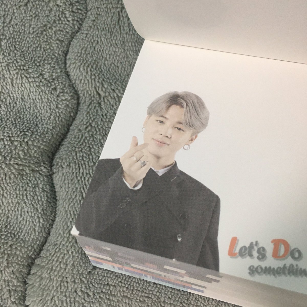 EihZao's tweet photo. 2018 시즌그리팅 마스킹 테이프 일괄 0.4
롯데면세점 메모지 0.3 https://t.co/La75Y6XyJM