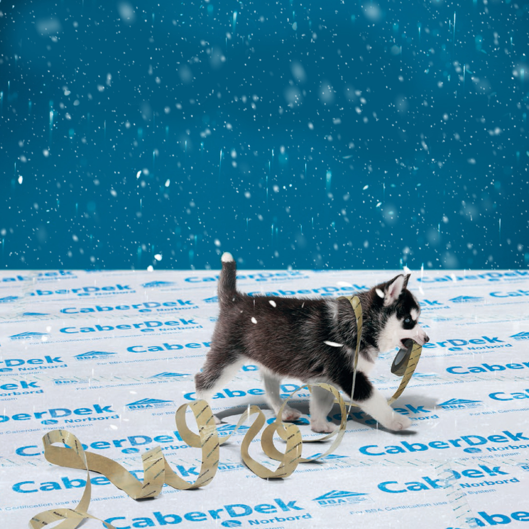 CaberBoard's tweet image. Use our CaberFix X-Treme tape to seal our CaberDek chipboard flooring - X-Treme tape can bond in cold and damp conditions! 🌧
Find out more about our highly durable, scuff resistant acrylic tape here: ow.ly/DKgf30nYkLL 
#housebuilder #construction