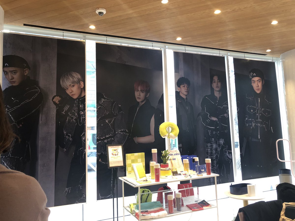 tommy6018tvxq's tweet photo. 韓国2日目❤️
カフェ行ったり買い物したり😆💕
それにしても自分でも驚くくらいショックが大きい😭
#onion
#ハルワン #マウスラビット
#sumcafe https://t.co/LN8ZaqLdIV