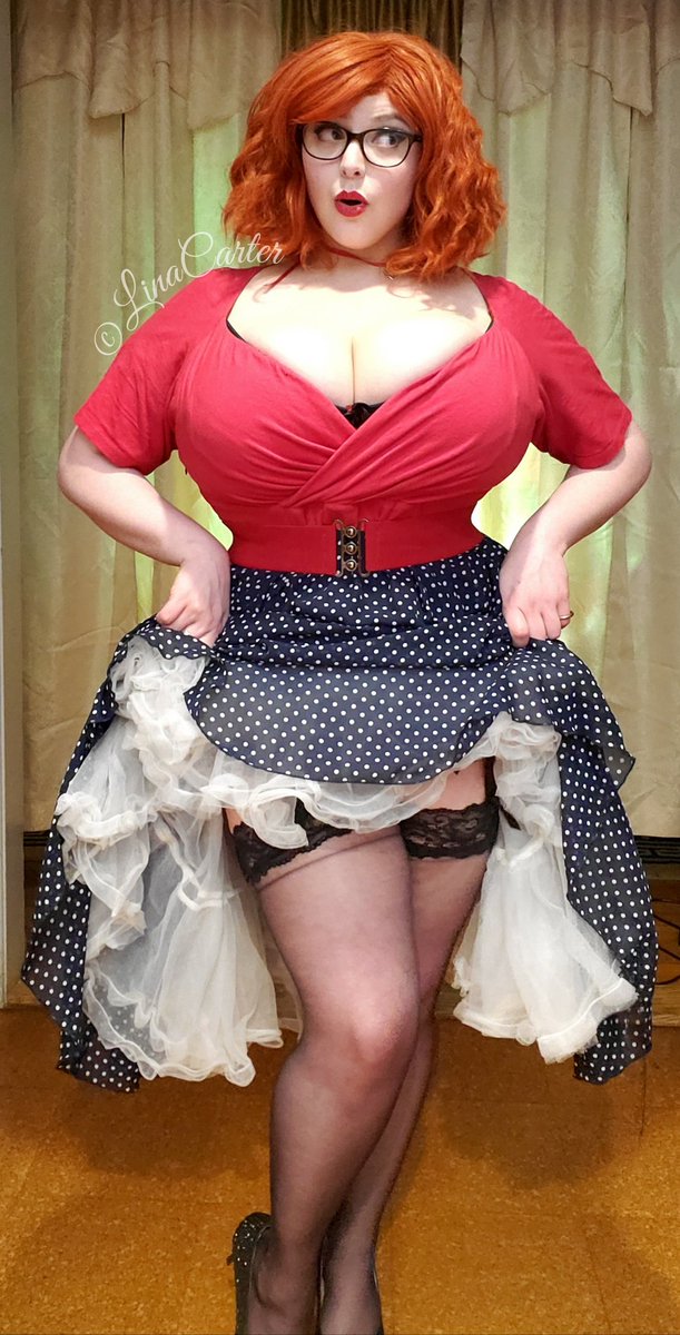LadyLinaCarter's tweet photo. I'm creating things in the middle of the night in #LinasNaughtyKitchen! One last chance to see me light a menorah with my boobs! Well, until next year. Come play! #MFC #MyFreeCams #8NightsOfLina #lightmycandles #spinmydreidel #stuffmystocking
https://t.co/7XaLGIdoRz https://t.co/kZ1SqHUMV4