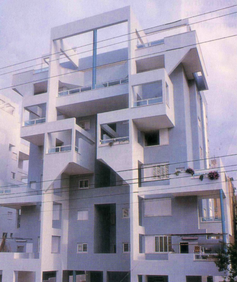 Residential building, Netanya, Israel, Gabi Tetro and Rachel Getanio, 1990s