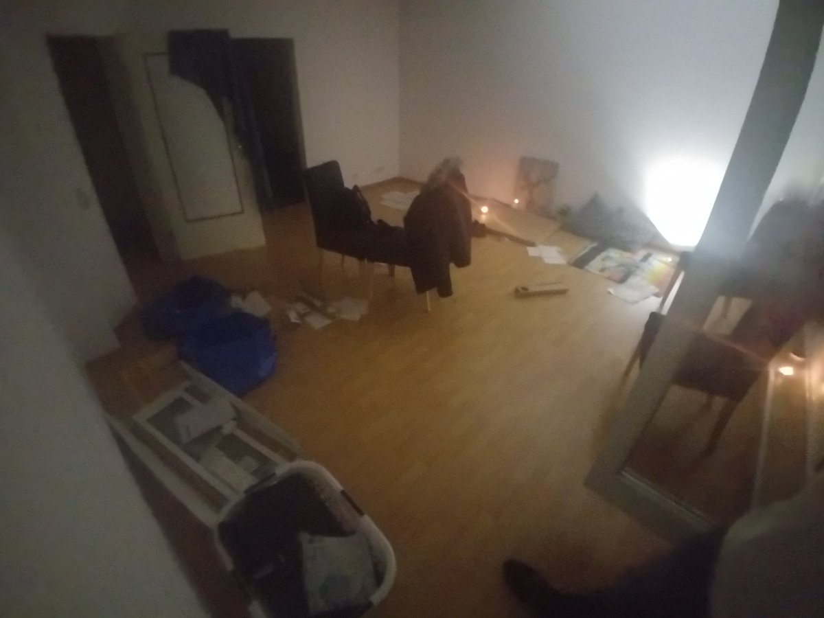 DatDraggy's tweet photo. #Sergon apartment progress update
Lights today probably https://t.co/juqz8GNwZK