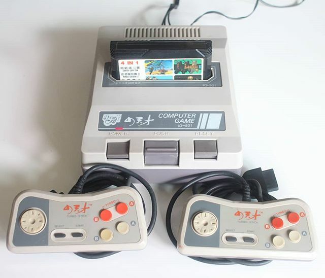 blipretro's tweet photo. The 小天才 Micro Genius IQ-501 Taiwanese Famiclone

#retrogaming #Nintendo #famicom #famiclone https://t.co/GMj9g2EhhI https://t.co/wgl9a0ztJN