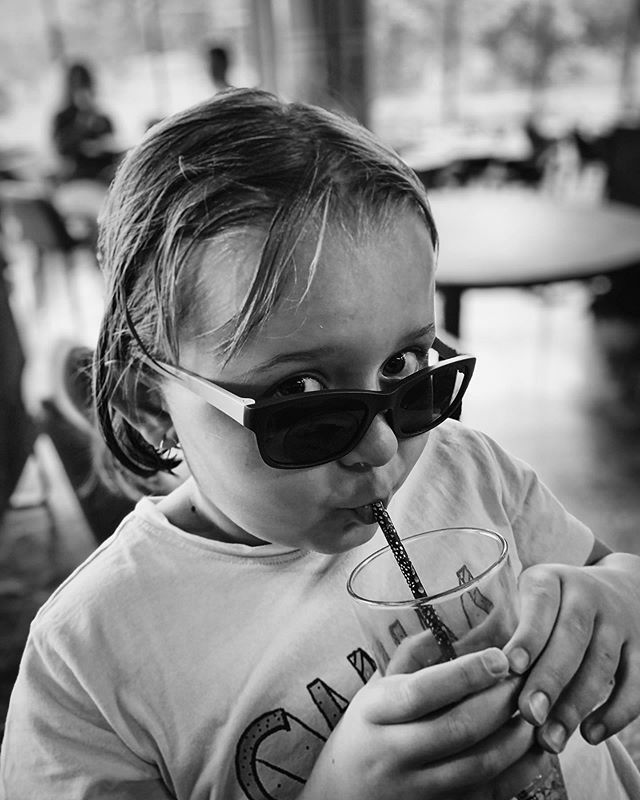 aaronazz's tweet image. Enjoying happy hour after a swim in the hotel pool #itslemonade ift.tt/39qFZvm