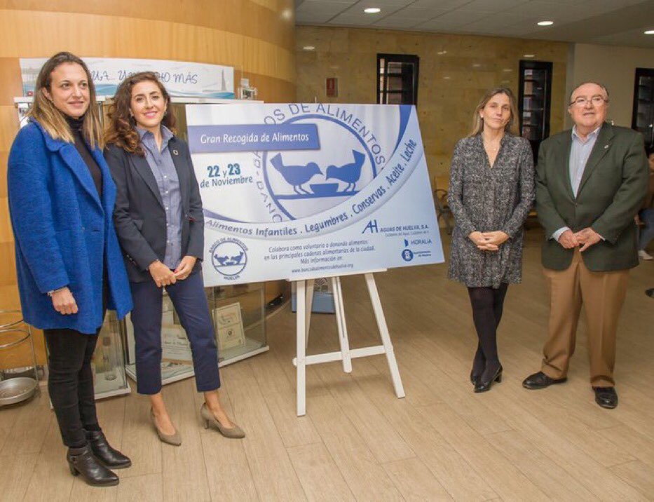 AguasDeHuelva's tweet photo. 12 MESES, 12 COMPROMISOS. Repasamos un año de #RSC2019: NOVIEMBRE Junto a @AytoHuelva y
@bancoalihuelva para colaborar con los proyectos de esta asociación comprometida desde 1999 con los más desfavorecidos. #Compromiso #Solidaridad https://t.co/iw2j13E8cA