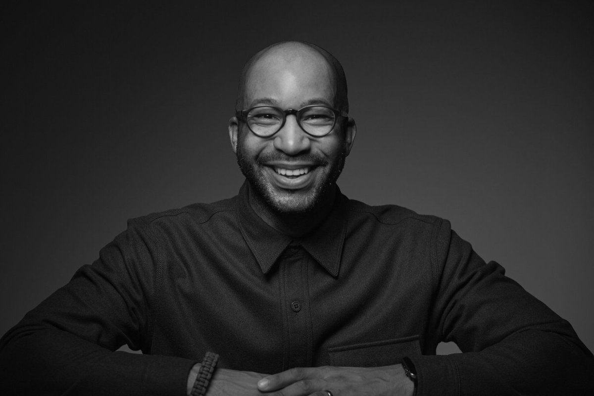 CircosCo's tweet image. "So, I thought, why not deploy the skills, network and knowledge I acquired in my previous career in a more meaningful way, to big challenges where the stakes are high?"

Interview with our founder Erick Bouwer by @ReconsideredCo ⟶ reconsidered.co/3-questions-wi…