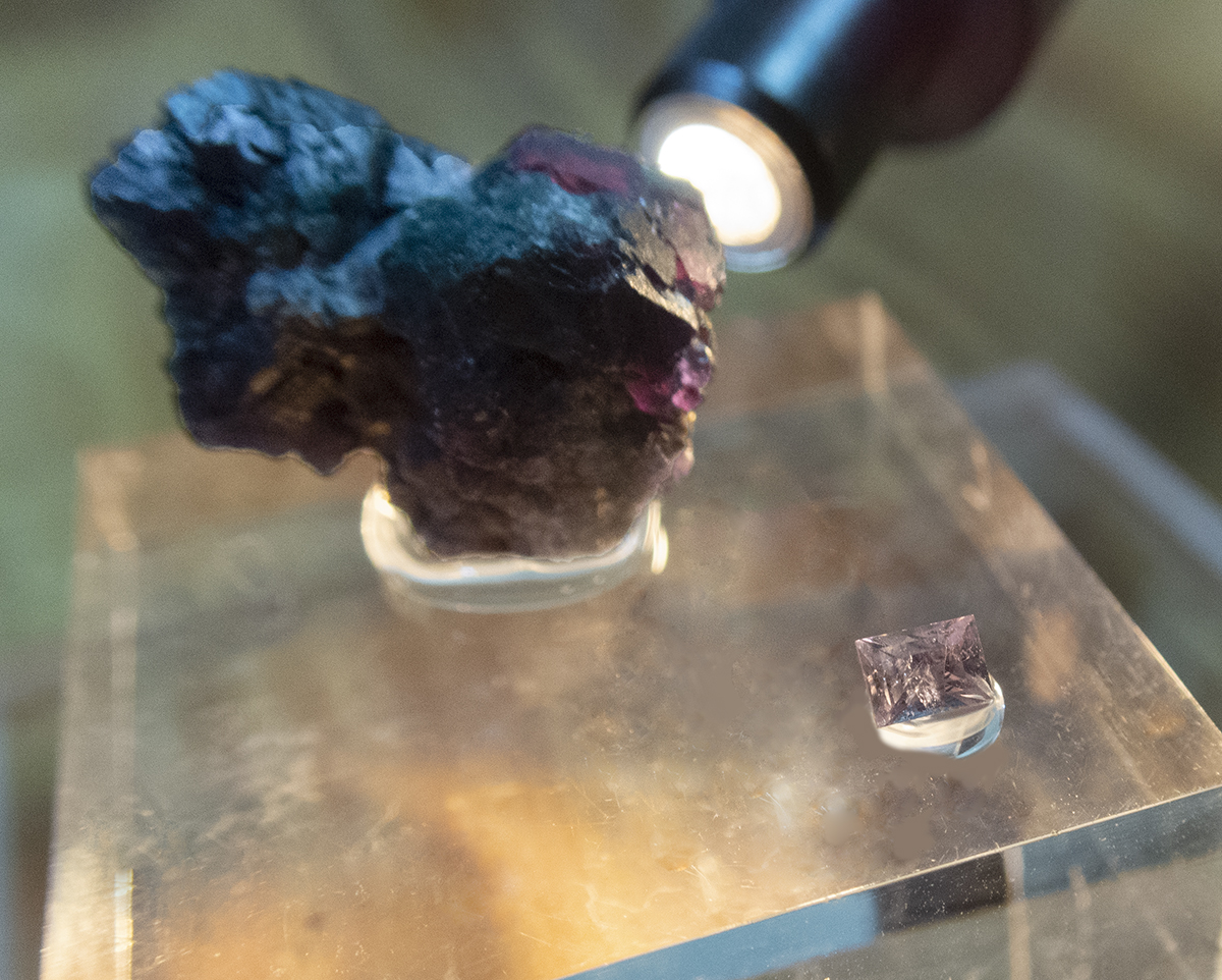 アレキサンドライト ジンバブエ産 | footwearexchange.com