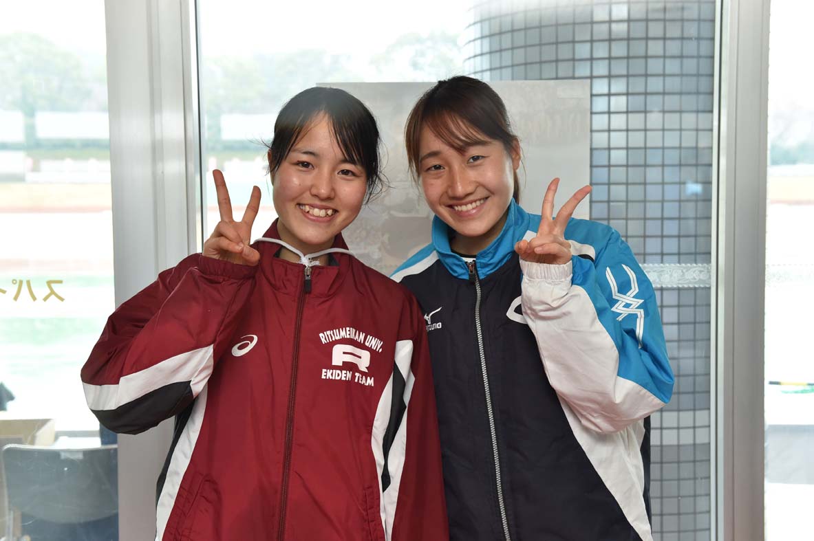 月刊陸上競技 月陸online A Twitter 富士山女子駅伝 大学長距離界を沸かせた五島莉乃選手 中大 と佐藤成葉選手 立命大 のツーショット 幾度となく名勝負を繰り広げた2人は 卒業後 資生堂 でチームメイトとなります