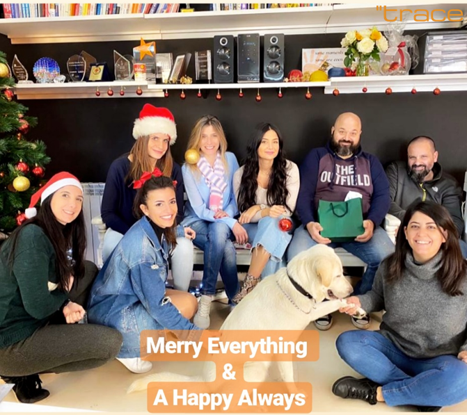traceformers's tweet photo. Warmest Thoughts &amp; Best Wishes For A Wonderful Holiday &amp; A Happy New Year From "trace Team !! https://t.co/IATpTmHWJu