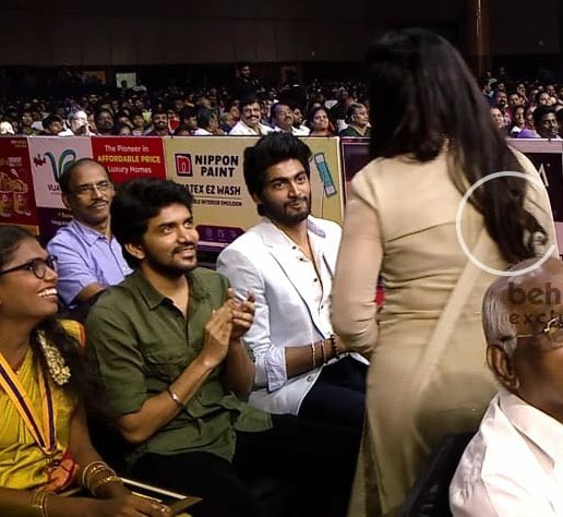 ArcVm1629's tweet photo. KaViLiya Tharunanggal❤️. 
Both In Same Frame After Long Time
Eye Contact 🙈 Unmaiya Erenta Pothum ❤️ Unne Nenaichen Perumaiya Erekke Los ❤️ Iteh Sonnavare Perumaiya Getha Unnaiye Paakere Moment 😭 Iteh Pothum Yengalukke ❤️ @Kavin_m_0431 Your Liya Always will Make You Proud🥰 https://t.co/RN0g7UQ7JE