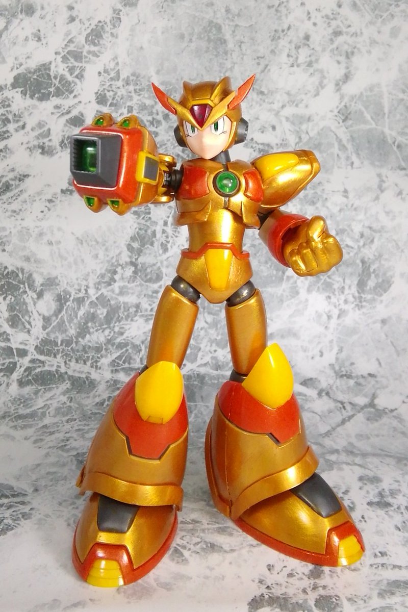 ハイパーチップ版マックスアーマーを試しにスターブライトゴールドで