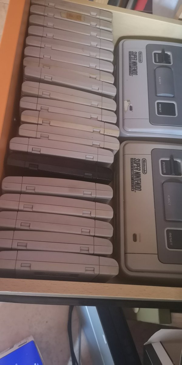 aMiGaTrOnIcS's tweet photo. Acabo de realizar mi primer pedido de 5 #cajasrepro para #snes a @CajasRetro después de haber obtenido muy buenas referencias. Ya os contaré! Si todo va como espero, tengo unas cuantas más para pedir jeje... 
#Nintendo https://t.co/AlR5QJ6n9Q