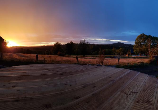 cottagecz's tweet photo. Zapadá rok 2019...
🙏🙏🙏
https://t.co/qxB0MHalji

#bohemiancottage #bohemianswitzerland #amazingplacescz https://t.co/zlEwcWNN42