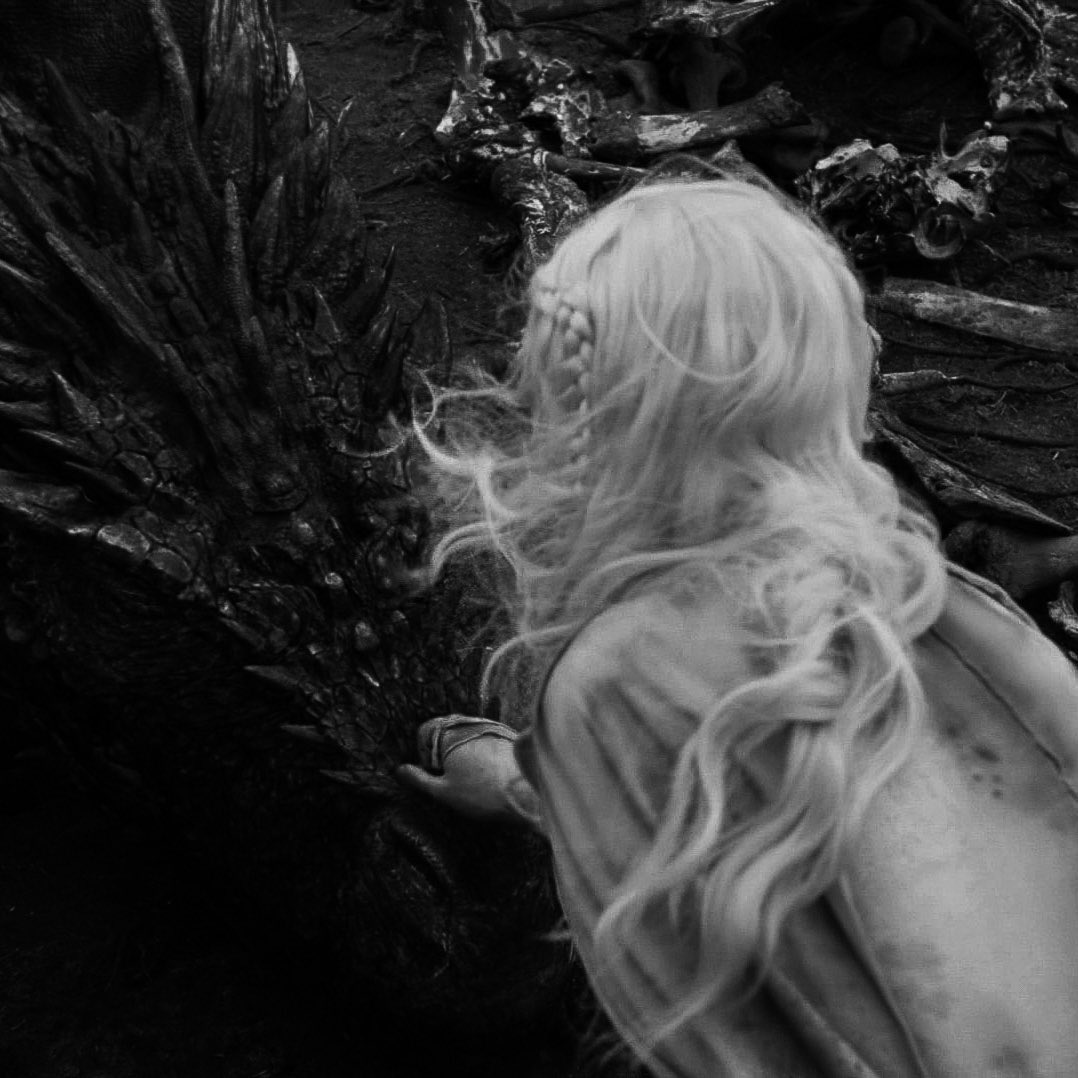 ASOlAFdany's tweet photo. she wished that, taking wing like a bird, she could fly somewhere, far away to regions of purity, and there grow young again. 
—gustave flaubert https://t.co/D9YX16VL7j