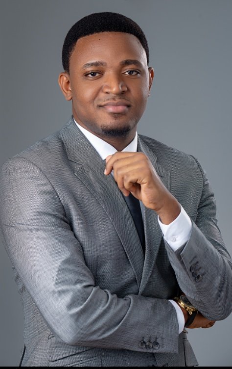 JClaverDJC's tweet photo. #RDC: De La Ligne à l'empreinte☘️ L'initiateur et Président National du #Cojena
#PaulRamazaniM La vertu d'un Leader engagé aux actions à impact visible 💯
Son savoir faire et son Sens d'humanisme l'ont élevé au rang de 5 premiers Jeunes de l'an 2019.
#PRM #DRC
@PaulRamazaniM https://t.co/qMFAKyHh4e