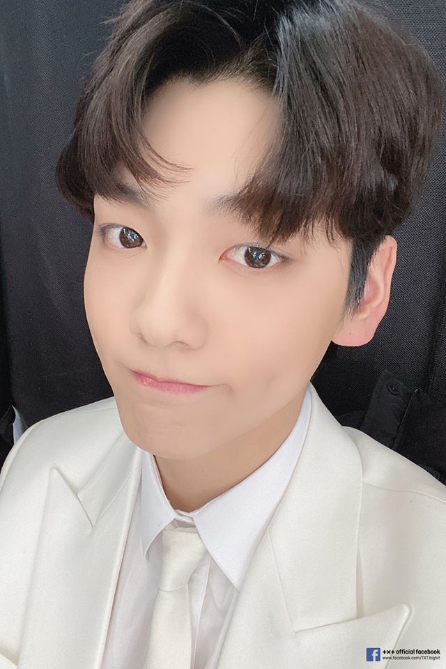 SoobinPics_'s tweet photo. his eyes are shining. 😭😭😭😭😭
.
#Soobin #수빈 @TXT_members https://t.co/UlQugr23CI