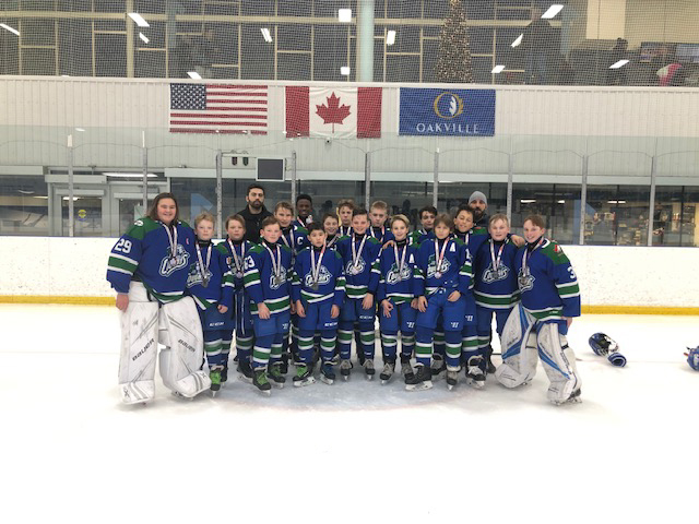 JrRaidersHC's tweet photo. Congrats to a our Major Peewee White club - Finalists in the Silver Stick Brampton Regionals, and to our Major Peewee Blue team - Finalists at the Richard Bell Memorial Tournament in Oakville.
Excellent efforts by all players, coaches and parents involved! https://t.co/9wXf2LSNVA