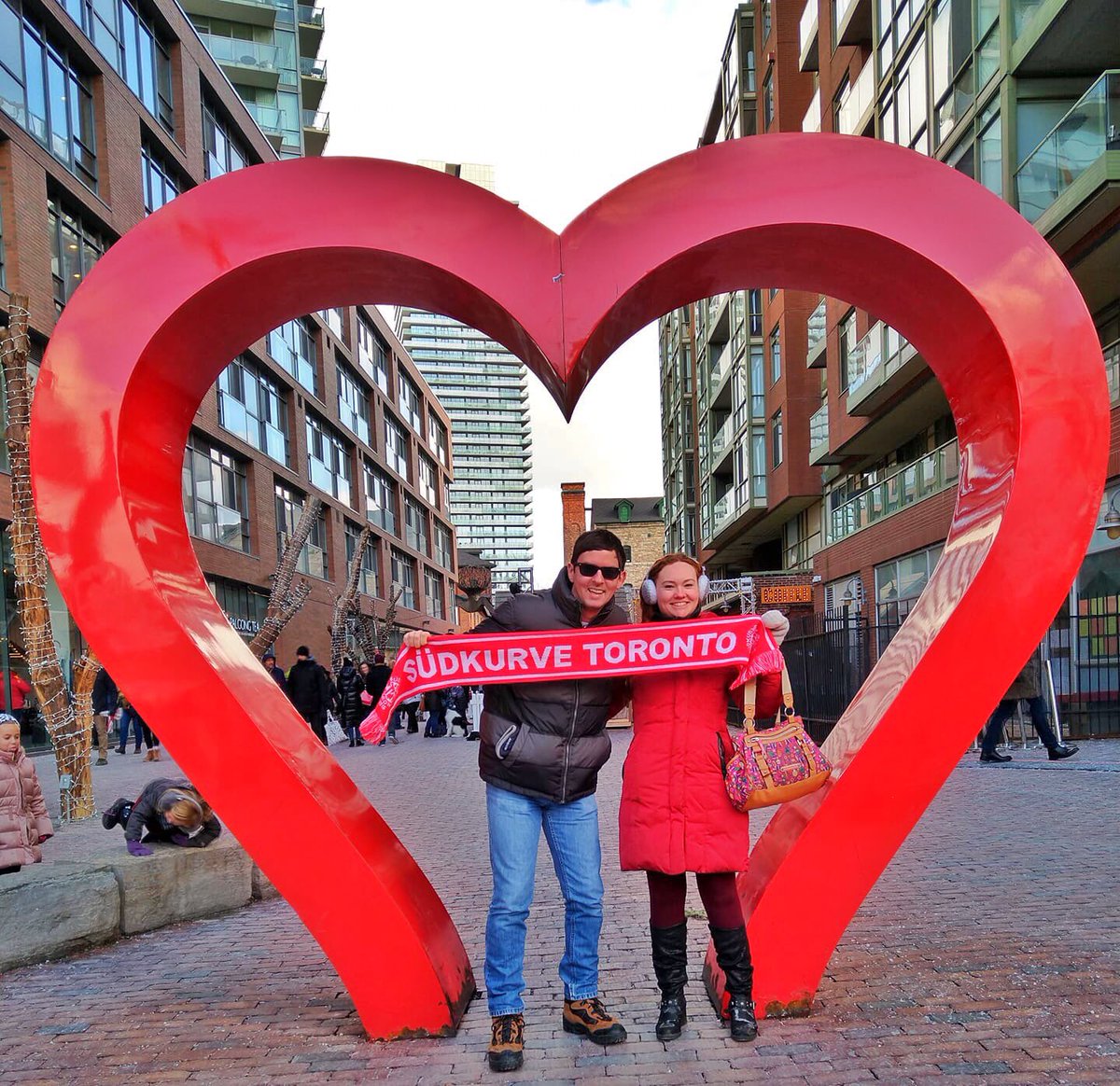 SuedkurveTO's tweet photo. All you need is #love and @SuedkurveTO ❤️ #SKTonTour #MattyMo #TCM19 #MiaSanMia #FCBayern #FCBayernUS @TOXmasMarket @DistilleryTO https://t.co/JKCTVAu5IX
