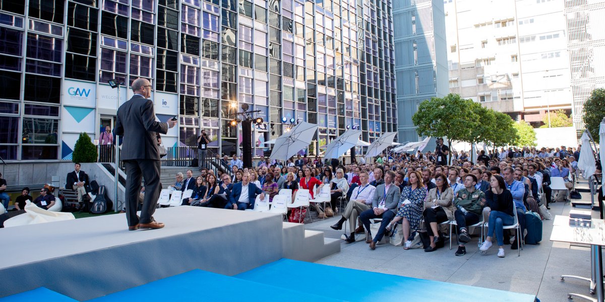 IE Alumni tweet media