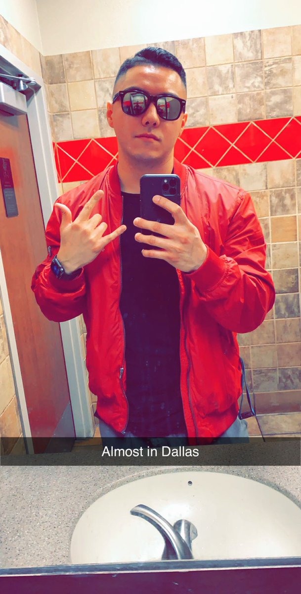 _chuyserna's tweet image. #SquadVibes #LightsAllNight @HernanVela_ @siboneygarcia5 @Alique_c #CrisMakeAF’ingTwiiter