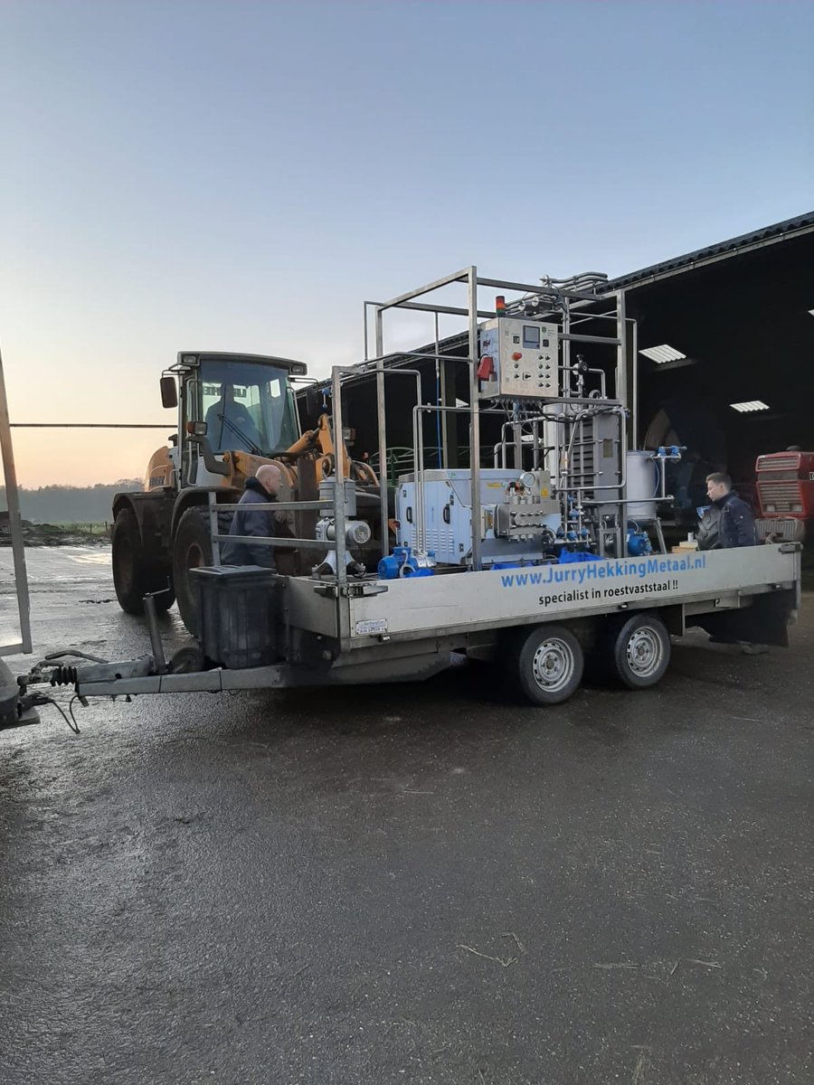 antebvholland's tweet photo. Last machines for the Dutch dairy #antebv #agriterra #agriprofocus #cordaid #heifer #unicef #rvonl #snv #ngo #hivos #MAAIF_Uganda #actionAid #naads #nuffic #FAO #ifad #solidaridad #unitednations #danida #oxfam #wfp #CGIAR #NRC #minagri #antetanzania https://t.co/uxBBdqtb61