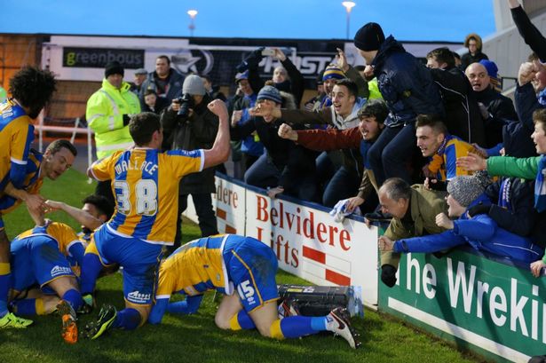 Shrewsbury beat Sheffield Wednesday 3-2 "deep, deep into stoppage time" ( @studunn21)