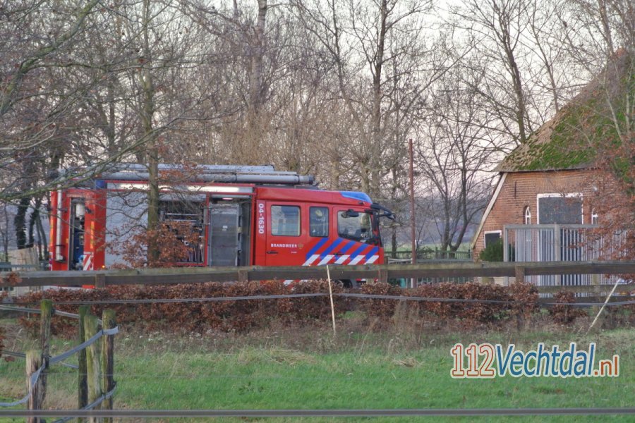 Brandweer doet onderzoek naar brand op de Marsweg in #Dalfsen. 112Vechtdal.