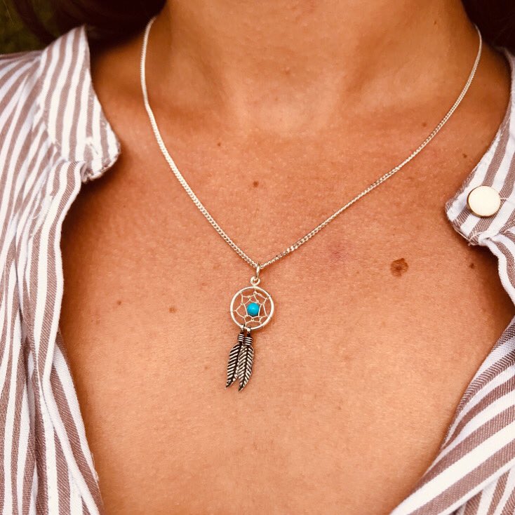 CLEVbijoux's tweet photo. ⭐️ https://t.co/FkHjViccxS ⭐️ Bijoux en argent 925
⭐️ Lilou, chaîne et pendentif attrape rêve en argent 925, 35€
10% sur votre première commande avec le code BIENVENUECLEV10
https://t.co/Togvr6TPaf
#collier #clevbijoux #bijoux #attrapereve #bijouxfantaisie #madeinFrance https://t.co/XDgs77EYTH