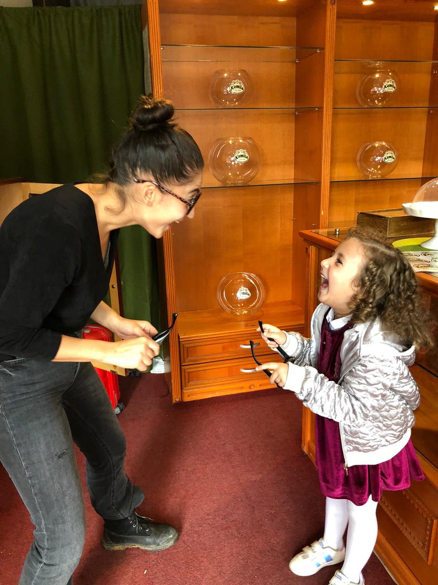 dinathedirector's tweet photo. Kids love me mannnn! #latestad #kamilachocolate https://t.co/ijFvvh7xwD