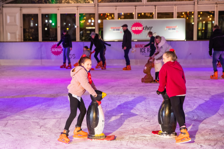 Not that confident on the ice? With the help of our penguins and seals, we've got your back! 🐧.
-
#manchestericerink #mediacity #salfordquays #salford #icerink #iceskating #aids #penguins #seals