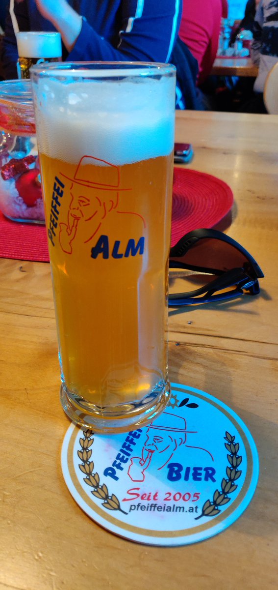 MHeerkens's tweet photo. Pfeiffel Alm bier #Flachau #bier https://t.co/BlKmv71XCw
