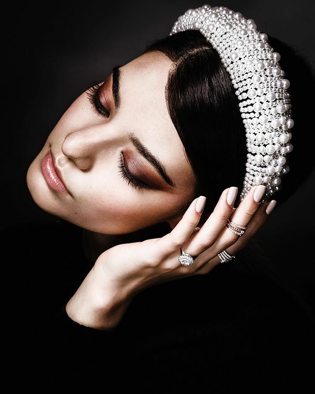 Looking back on 2019 was one of my most fulfilling, challenging and successful years. I had the pleasure working with so many great creatives, who understood my vision and style. 
This photo is from a shoot with @my_diamond_ring, with whom I can always t… ift.tt/39pwyws