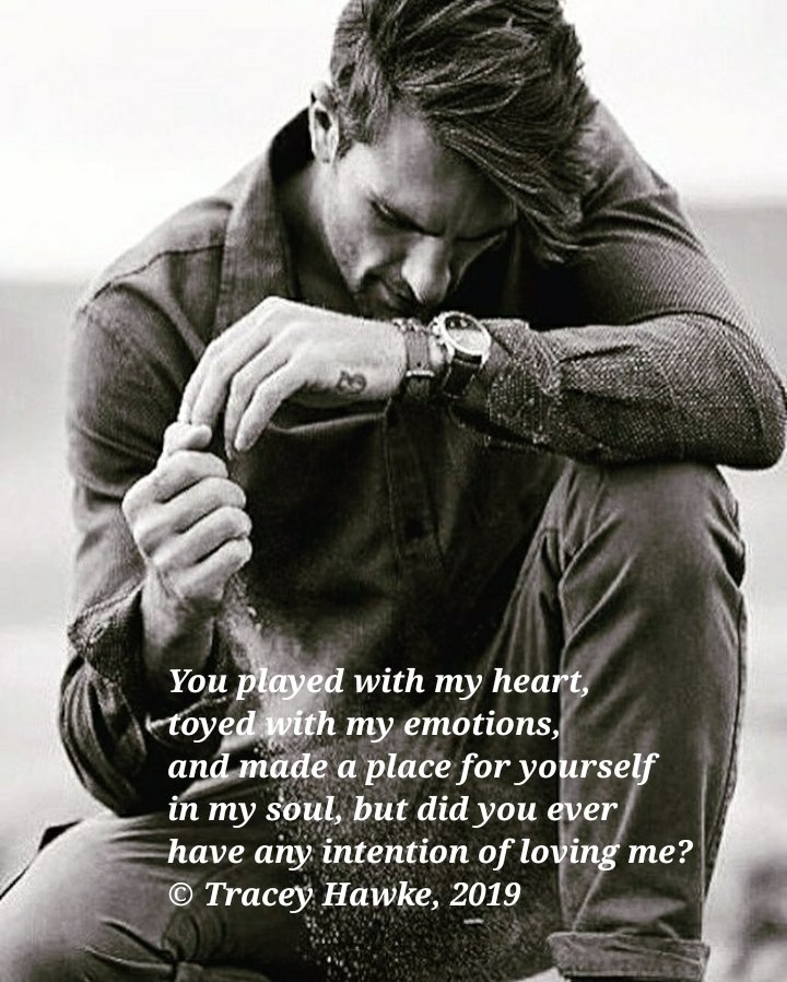 AuthorTraceyH's tweet photo. #heartink #mysoulbleedsonpaper #dreamer #writer #romancewriter #independentauthor #webelongtoeachother #soulmatesbelongtogether #eternallove #foreverlove #perfectlove https://t.co/vdOqHNa4UH