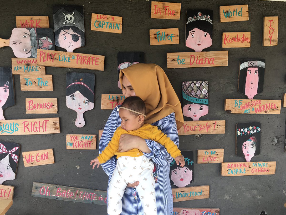 Words for my first twit after xxx years: please say MasyaAllah Tabarakallah for my daughter, Khayra 🥰🥰