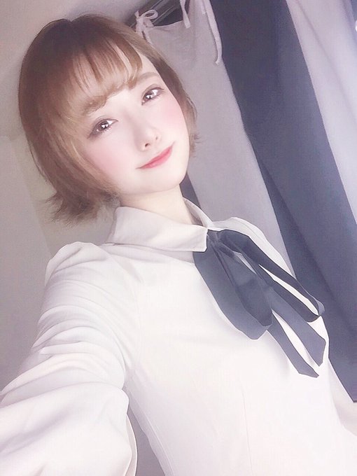 コスプレイヤーしろさきのTwitter画像64