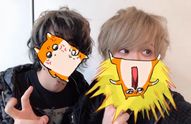 ニコノヴァファイナルありがとうこざいました〜!

2019年最後にとても素晴らしいステージに立つことができて良い年末になりました◎

写真はいつもの4人(?)とコラボしたばなゆくん、それにあげあやしゃけんがんやで〜❗️

お疲れ様でした〜☺️ 