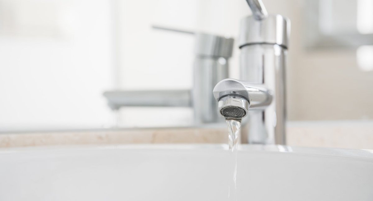 smartawater's tweet photo. At #Smarta, we care about our planet and want to make sure there will always be enough water for all. You can be #Smarta too! Check out our website to see ways you could become #Smarta with your #water!

https://t.co/9AadKiSNGu https://t.co/oViVFIzpu8