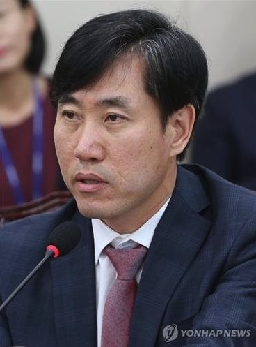 공수처법 반대 누르고 유권자들이 못알아보게 한문으로 표기했음.ㅋㅋㅋ