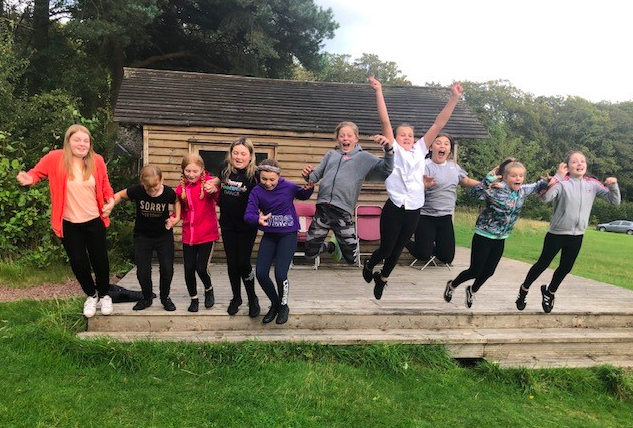 ActionFunder's tweet photo. Here's to another year of brilliant grassroots projects that support and empower the youth! 🙌🎉💫 Big shoutout to @Y2K_Project, #ProjectPeru and #SmileConnectActivities, great projects that recently joined https://t.co/SRPWW7V6jB https://t.co/3UXtZGPgIj