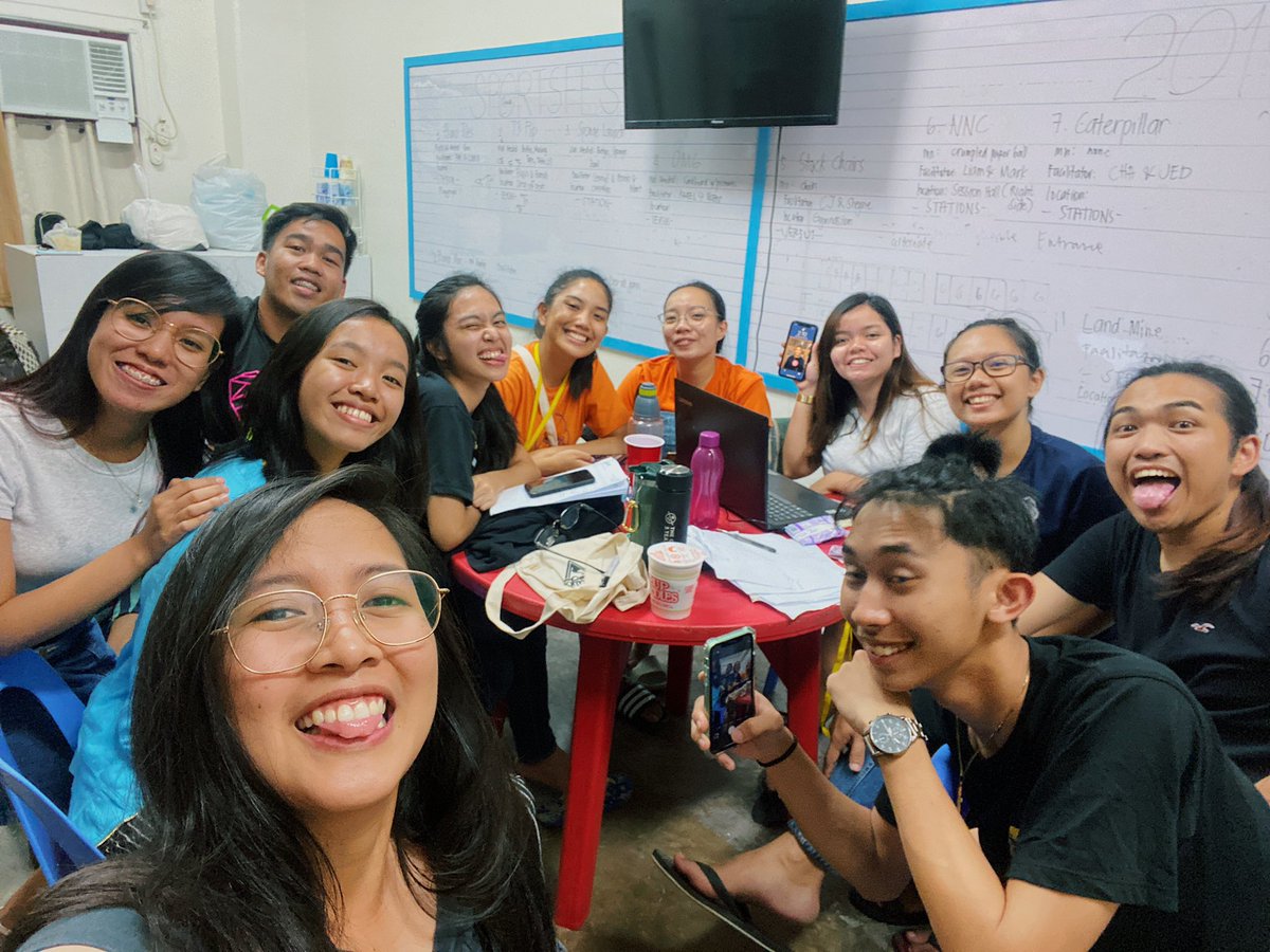 ellsalvarez's tweet photo. Always a joy spending those 5 fruitful days with these young people. Grateful for the experience as always. π #CI2019 #Padayon https://t.co/9zhPNnRiaQ