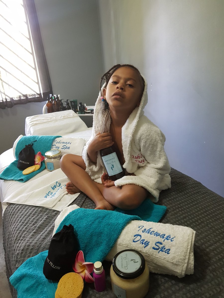 IshewapiS's tweet image. Call now and book 0771 424 420 or 0242 443 036
Visit us at 2 Ardmore Close, Greendale North, Harare
#spaishewapi#seniorcitizen#mothersday #coupleretreat #Love #eventshub #sunshinecity #zimtourism #zimweddings #massage #Zimbabwe #AfricanInspired #Valentinegifts #waxing #Africology