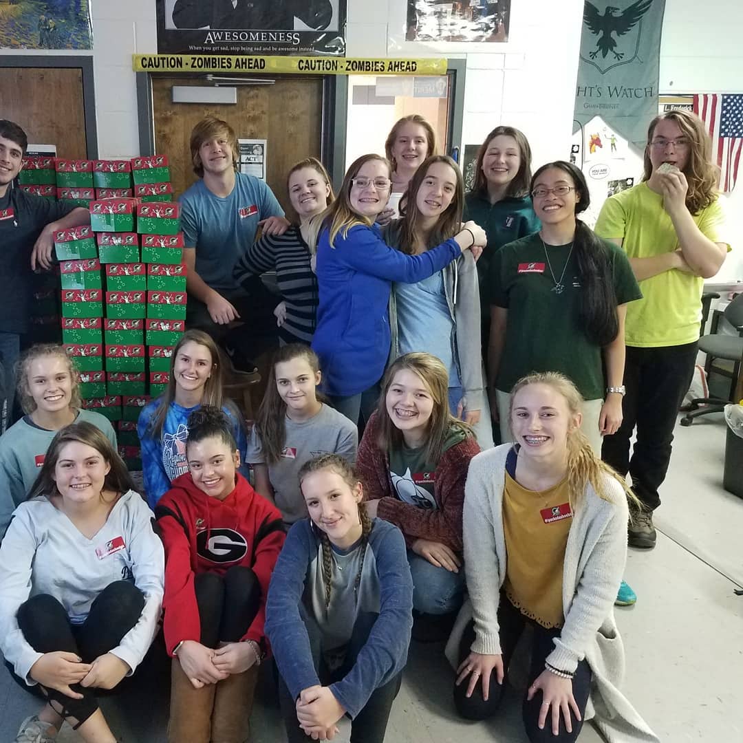 nationalbeta's tweet photo. Operation Christmas Child is a popular activity this time of year! High five to East Jackson Comprehensive High School in Georgia! https://t.co/OuOCnONSOF