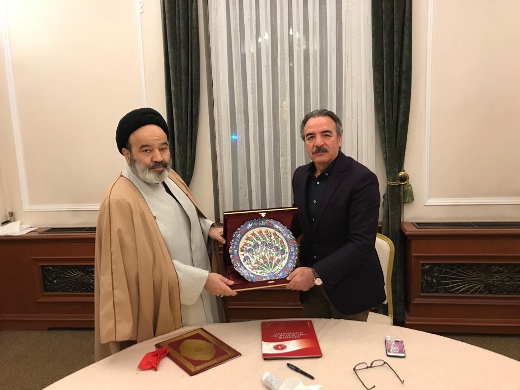 nevukurumsal's tweet photo. Nevşehir Hacı Bektaş Veli Üniversitesi (NEVÜ) ile İran Dinler ve Mezhepler Üniversitesi arasında ikili işbirliği protokolü imzalandı. https://t.co/e93479DVFe
#NEVÜ #Arabul https://t.co/Mu3bv3w8TT
