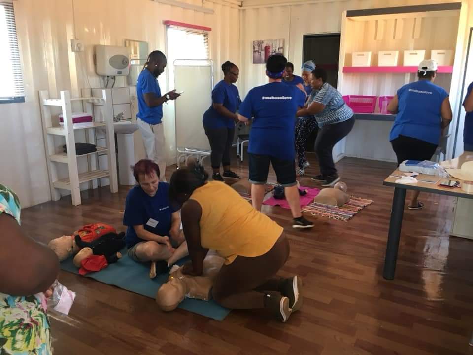 contraceptioned's tweet photo. First Aid indoors and outdoors, on hot days in South Africa November 2019. https://t.co/WOEGRRwMG3